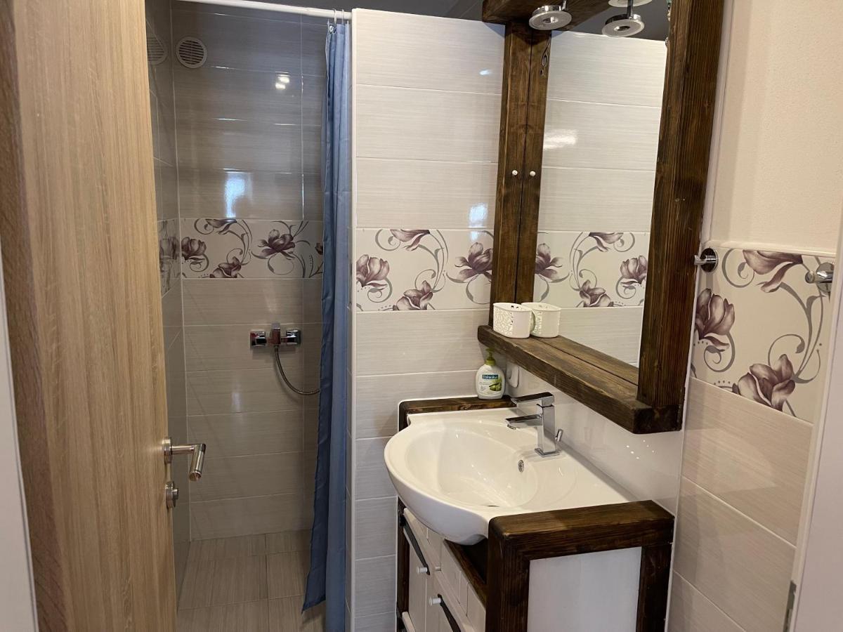 Apartment Lipa Vir Kültér fotó