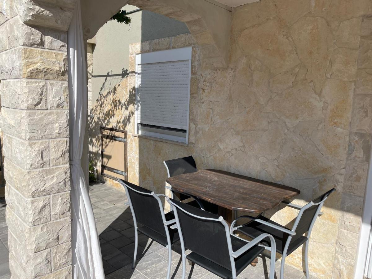 Apartment Lipa Vir Kültér fotó